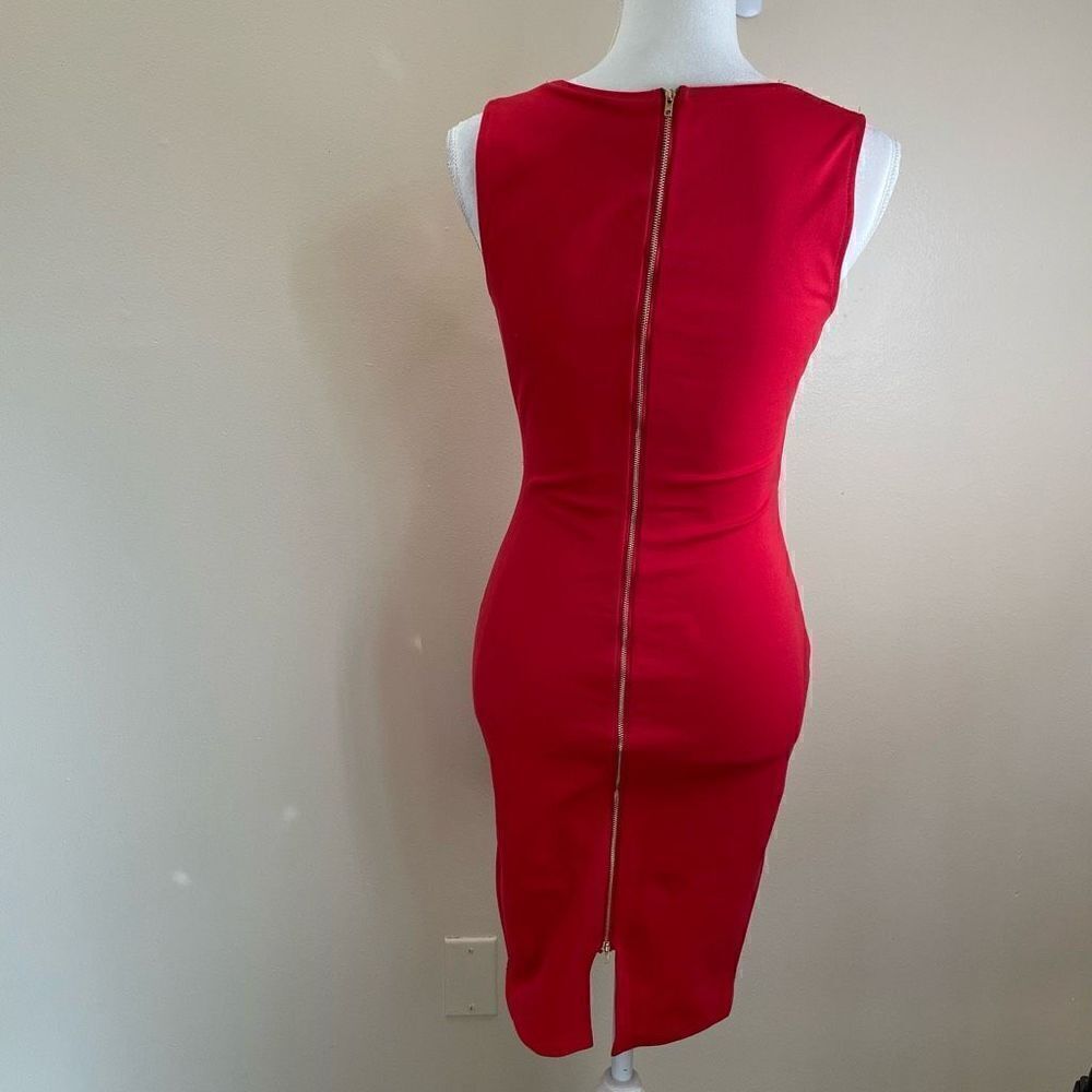Lulus|Bodycon| Gold Zipper back  - Picture 11 of 14